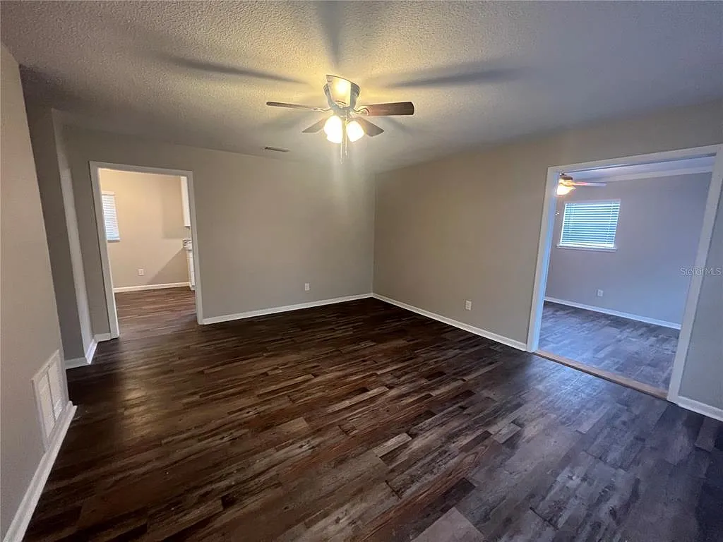 3 bed, 2.0 bath, 1512 sqft, $1,975 — Photo 1
