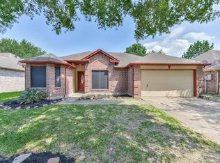 5706 Guadalupe Dr, Dickinson, TX 77539