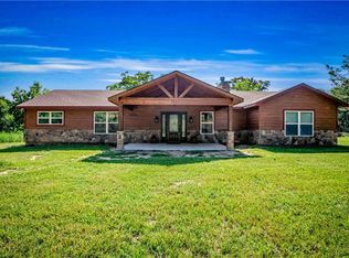 180 County Road 941, Teague, TX 75860