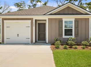 908 Bream Cir, Santee, SC 29142