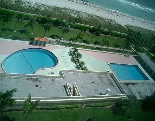 3rd image of 2899 Collins Ave APT 1448