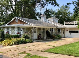 42 Tantum Dr, Hamilton, NJ 08610