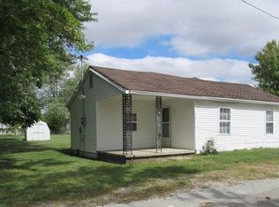 1232 E 3rd St, Greenfield, IN 46140