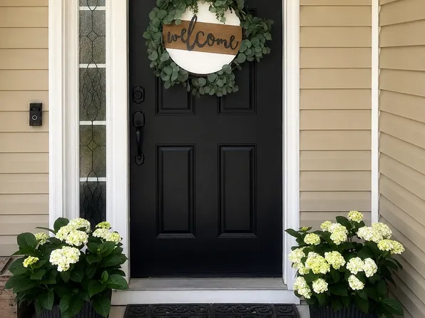 146 Cornel Ln, Hampstead, NC