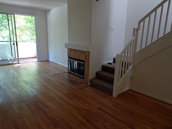 3rd image of 2585 Park Blvd APT Z210