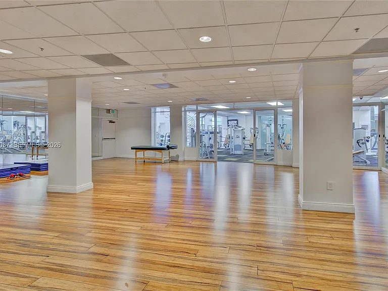 808 Brickell Key Dr #3002 — Photo 47