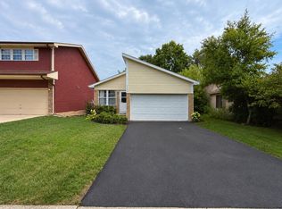 4340 Mayfair Ct, Country Club Hills, IL 60478