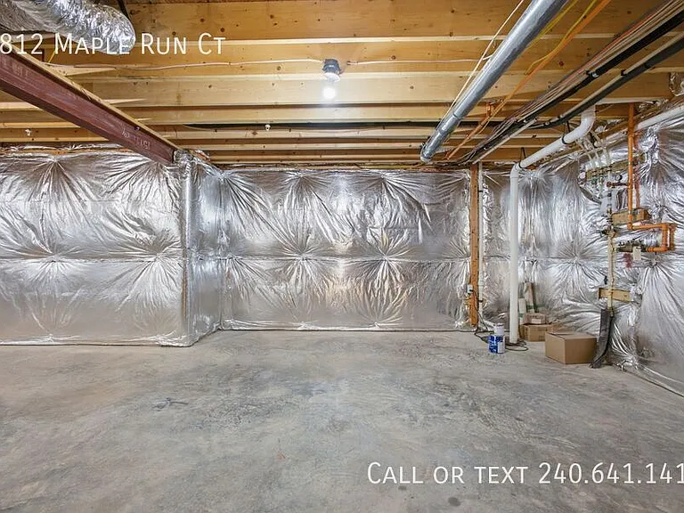 7812 Maple Run Ct — Photo 33