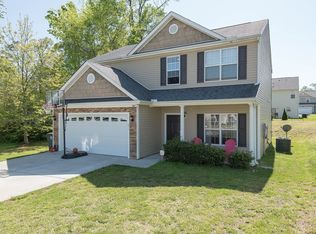 211 Citrine Ct, Knightdale, NC 27545