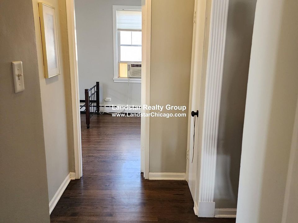 1st image of 2124 W Farragut Ave #3B