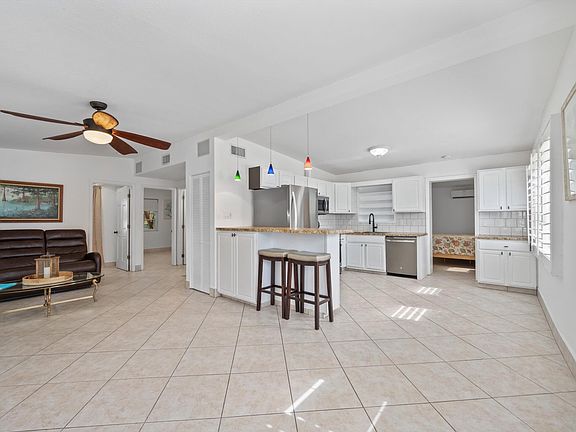 2nd image of 2179 Pepper Road