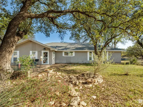 6081 Candice Ln, Christoval, TX 76935