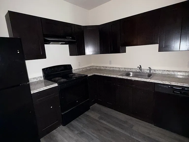 119 S Aubrey St #105 — Photo 8