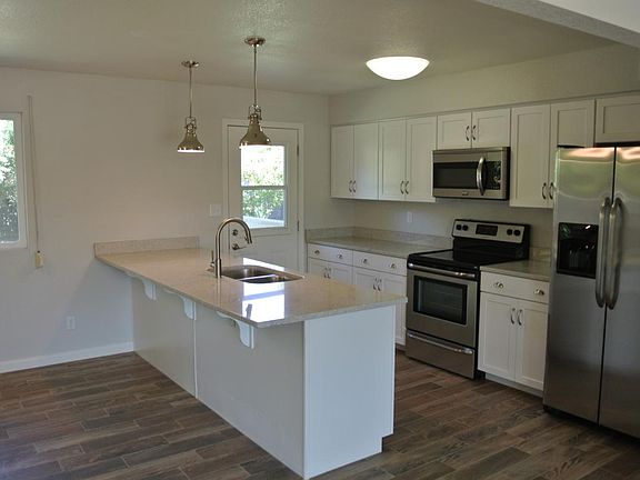 Beautiful Open Kitchen