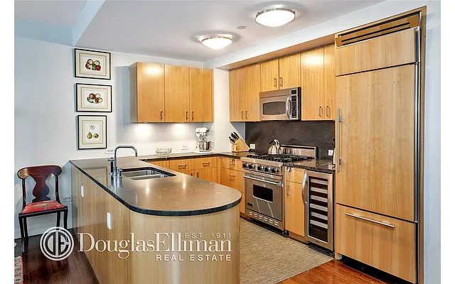Sold by Douglas Elliman | media 8