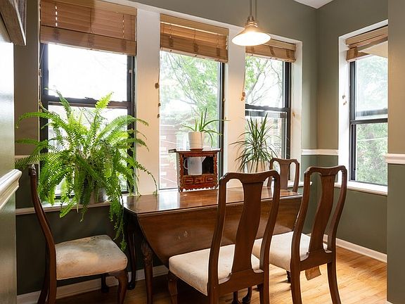 4th image of 1515 W Arthur Ave #3