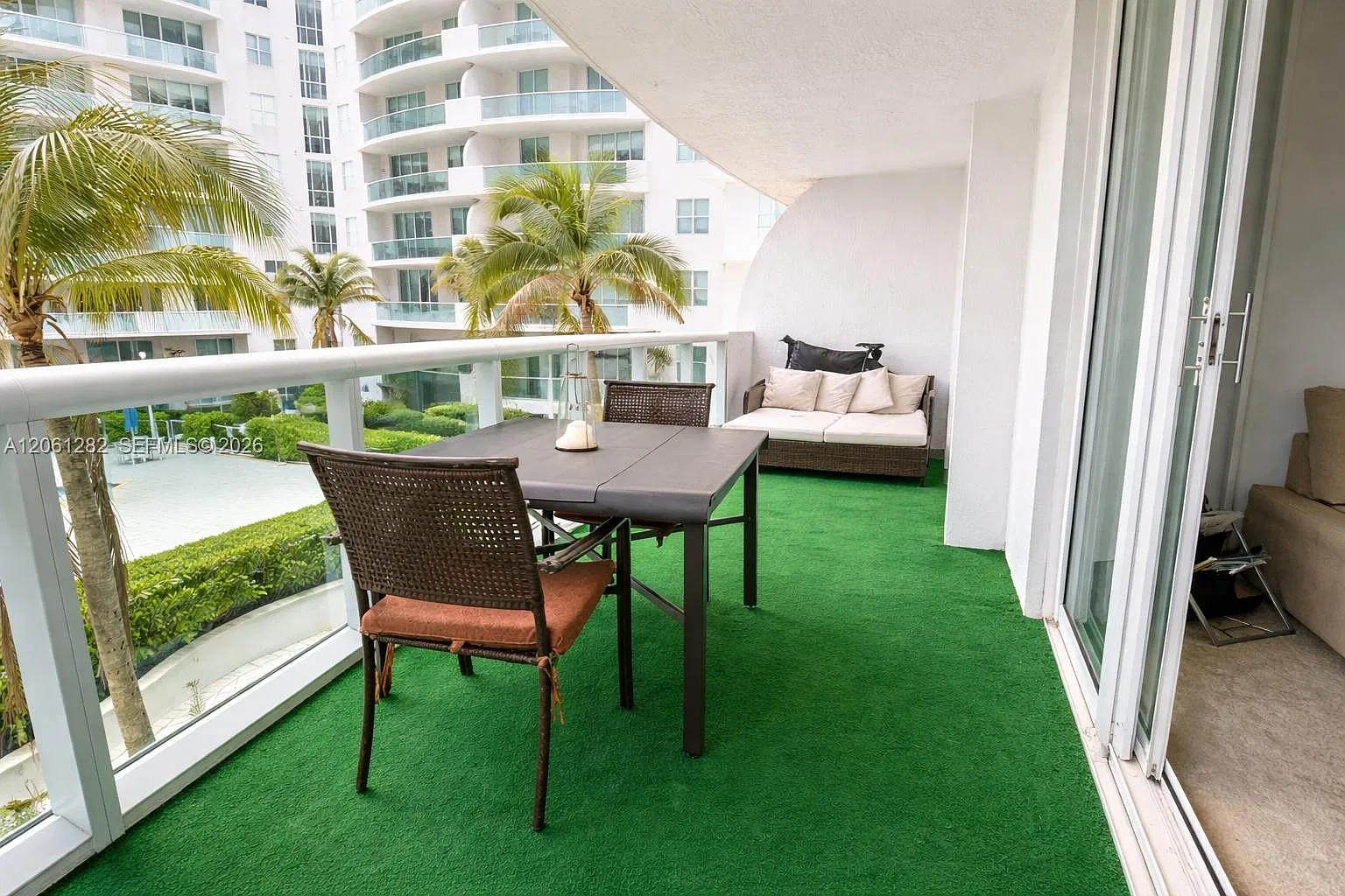 360 Condo A — Photo 2