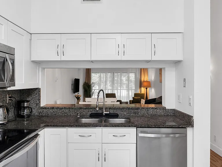 3139 Millwood Ter #230 — Photo 3