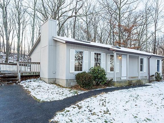 2nd image of 71 Willow Trail Ct