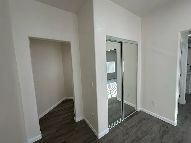 29806 Old Sycamore Ln — Photo 12