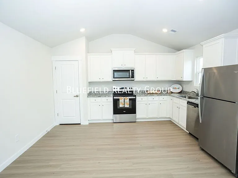 1568 Meditation Ln — Photo 22