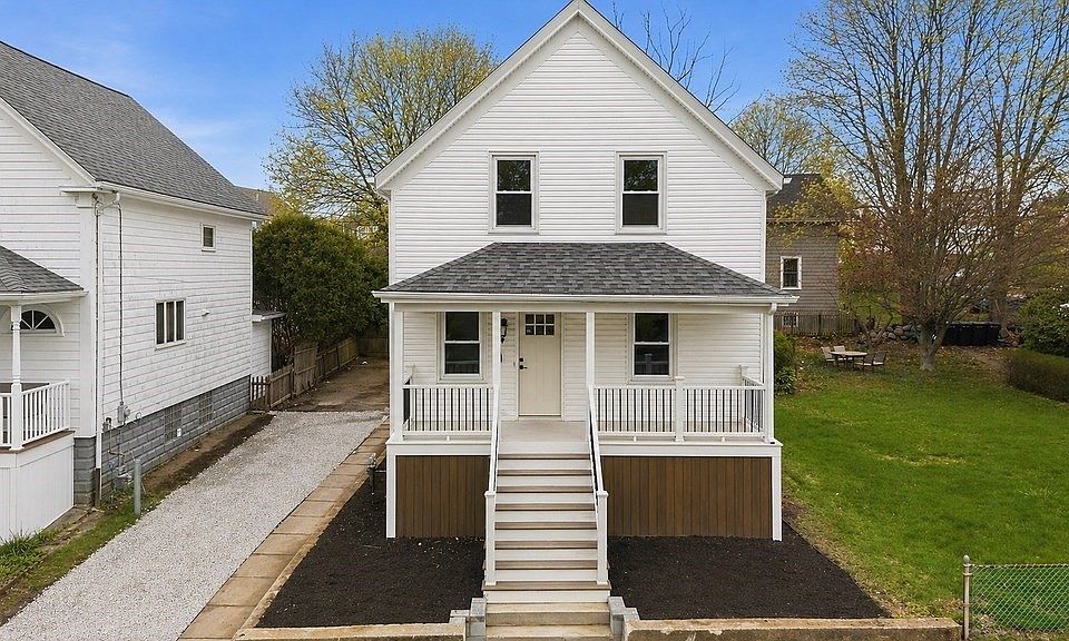 1st image of 14 Bolton Rd