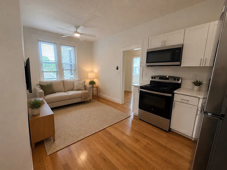 6 Kenwood St #6 — Photo 3