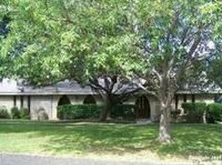 6005 Mike Nesmith St, Leon Valley, TX 78238