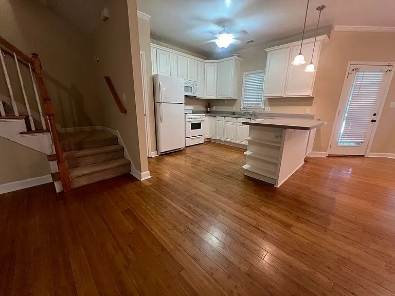 5261 Savannah Ter — Photo 6