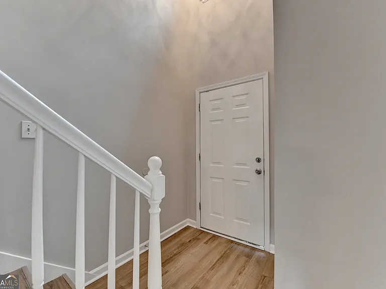 2115 Glynmoore Dr — Photo 38