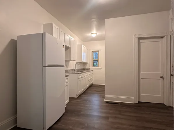 219 W Vine St APT 1, Lancaster, PA 17603