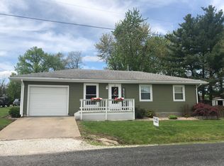 800 Cemetery Rd, Jerseyville, IL 62052