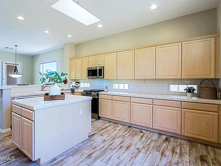 34106 N 66th Way — Photo 14