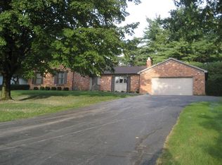 5774 Pineview Dr, Ypsilanti, MI 48197