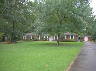 26 Carla Dr, Philadelphia, MS 39350