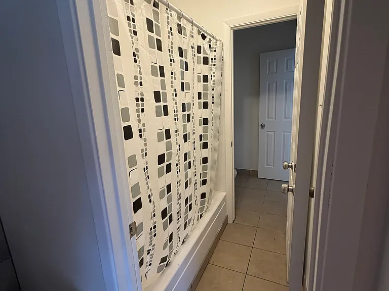 4601 Carlisle Blvd NE #12 — Photo 9