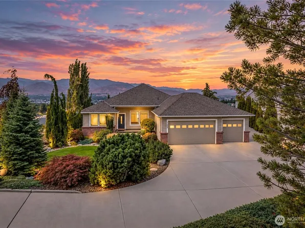 2390 Catalina Drive, East Wenatchee, WA 98802