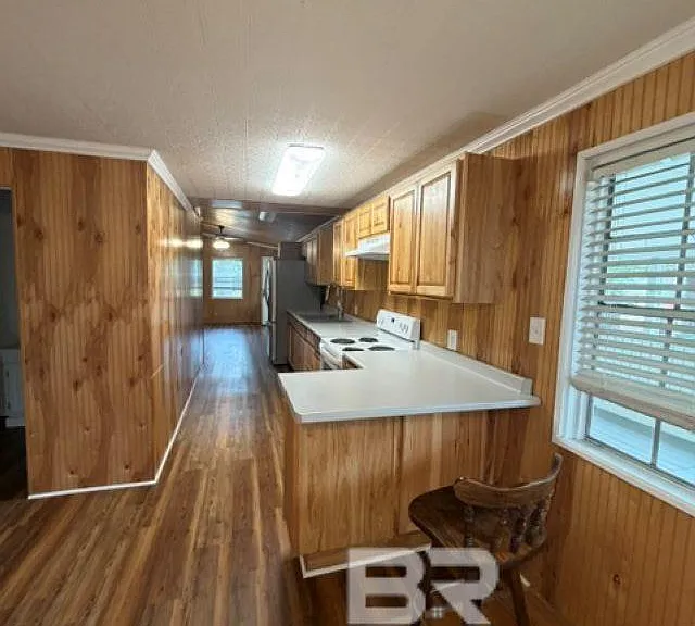 5594 Virginia St — Photo 8