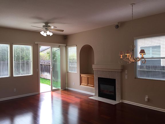 2nd image of 66 Rosier Cir