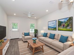 1136 Walker Point Way, Brunswick, GA 31525