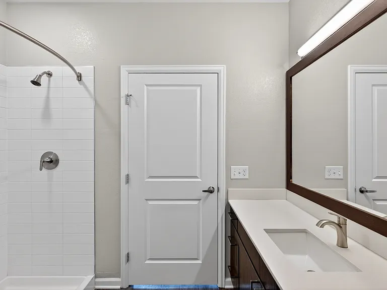 Bathrooms designed to brighten your routine.