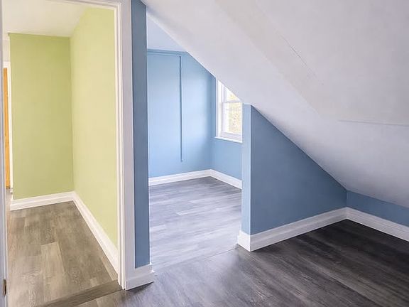 3rd image of 5 West St #3