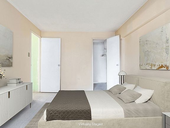 4th image of 609 Columbus Ave APT 4A