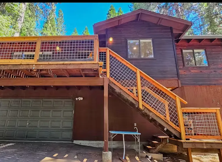 3360 Venado Dr — Photo 2