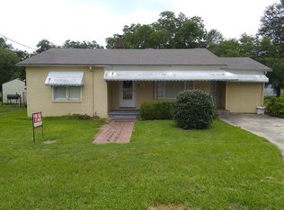 455 N Kennedy St, Metter, GA 30439