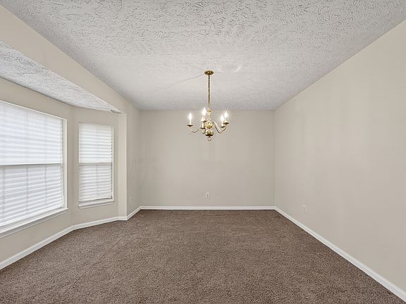 5th image of 3033 Wilcot Way