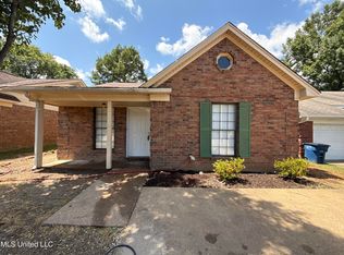 9745 Riggan Dr, Olive Branch, MS 38654