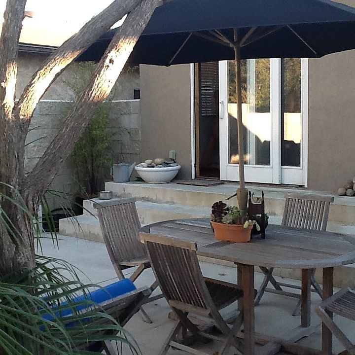 1st image of 738 Rosecrans Ave
