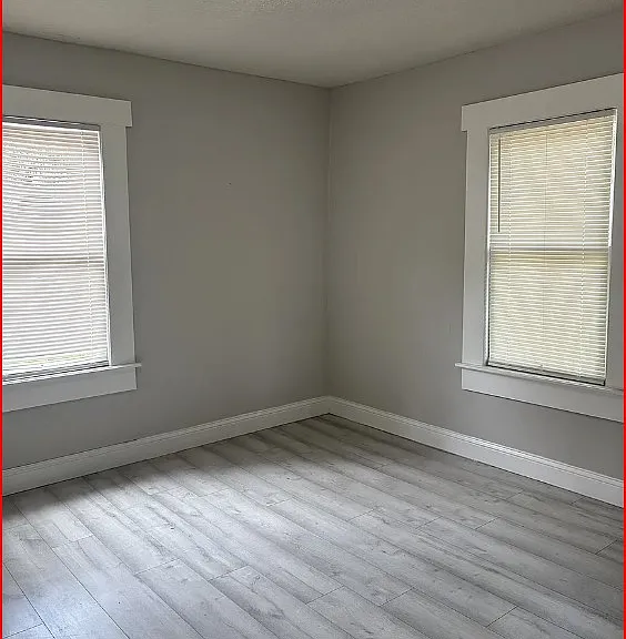 2344 Johnson Ave — Photo 7