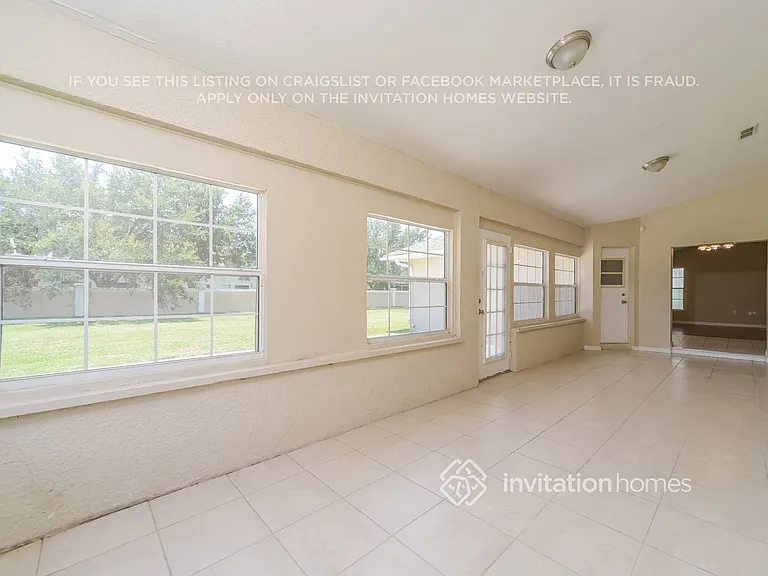 2442 Sweetwater Blvd — Photo 9